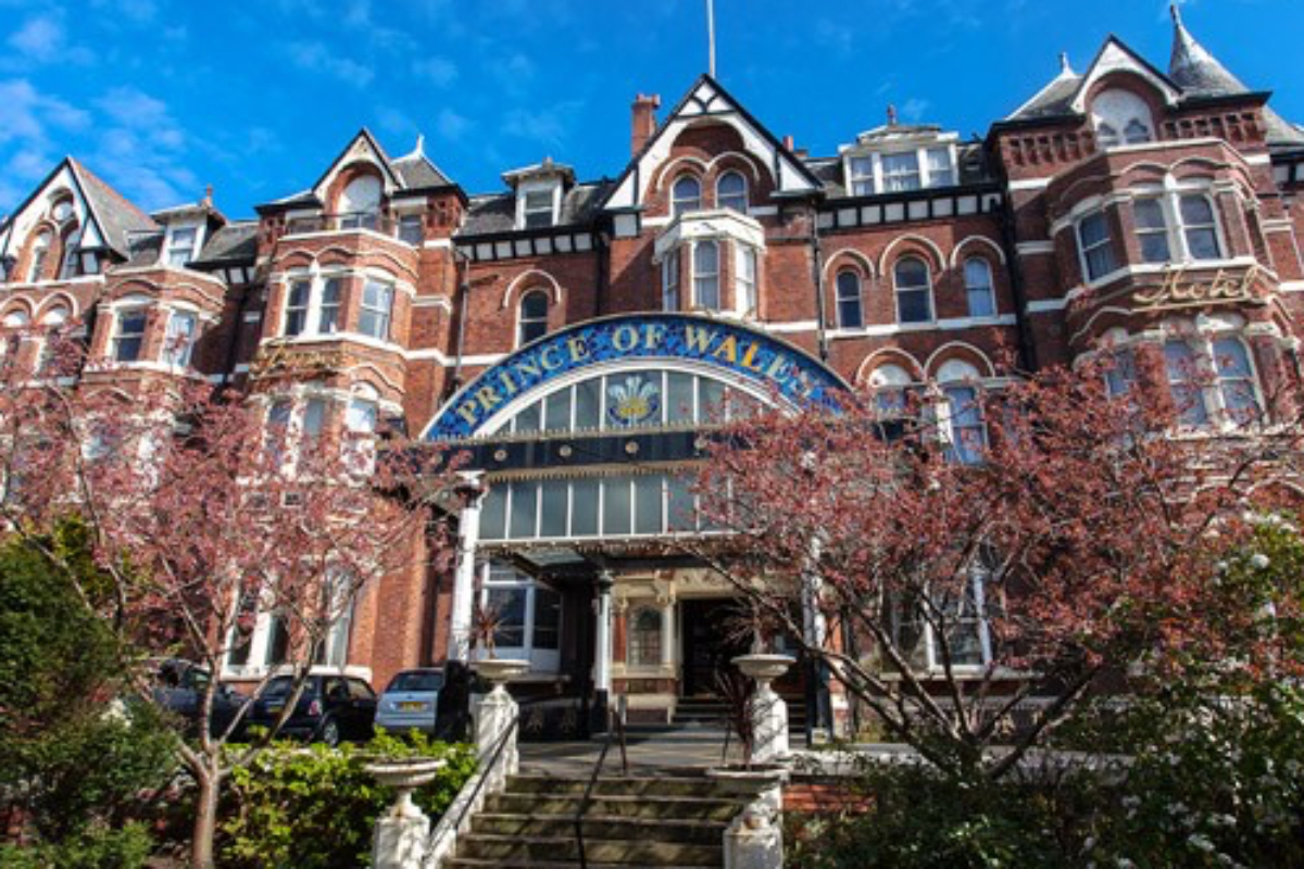 Wedding Venue in Southport, Prince of Wales Hotel Southport UKbride