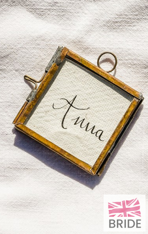 TINYBRASSPHOTOFRAMEPLACECARD4.50TheWeddingofmyDreams.jpg