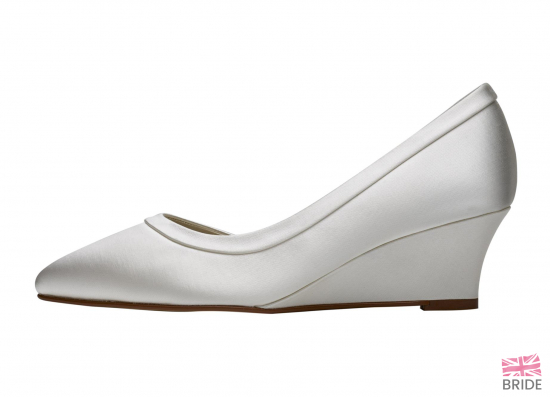 Rainbow Club - Edna - 75 - www.rainbowclub.co.uk.jpg