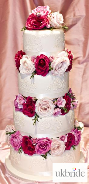 Brush-Embroidery-&-Miss-Pickering-Wedding-Cake-SG.jpg
