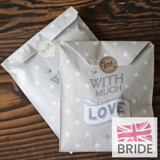WITHMUCHLOVEGREYPAPERGIFTBAGSX403.60TheWeddingofmyDreams(1).jpg