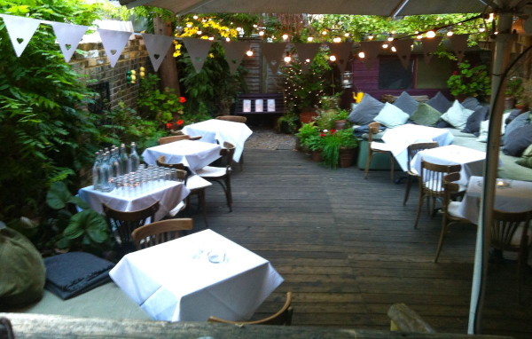 Metro Gardens Restaurant & Bar - Wedding Venue - London - Greater London