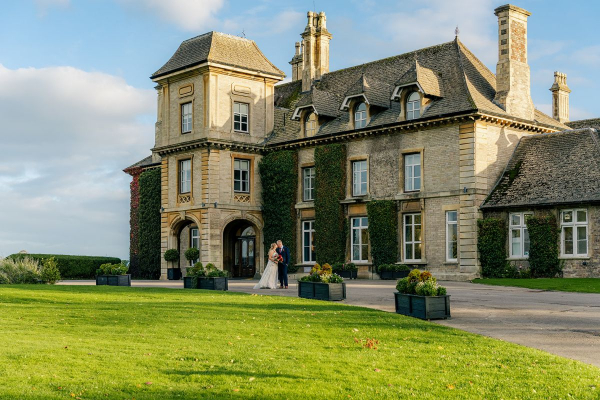 Eastwood Park - Accommodation - Wotton-under-Edge - Gloucestershire