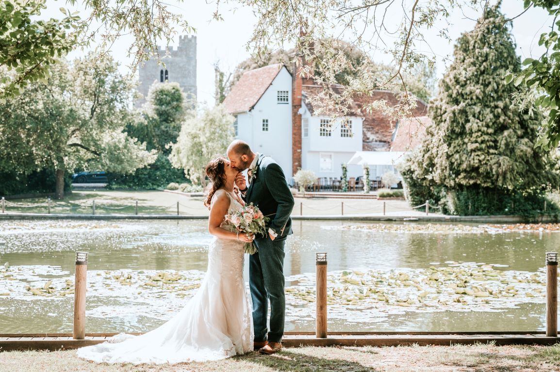 Thumbnail image for East Mersea Hall Wedding Show