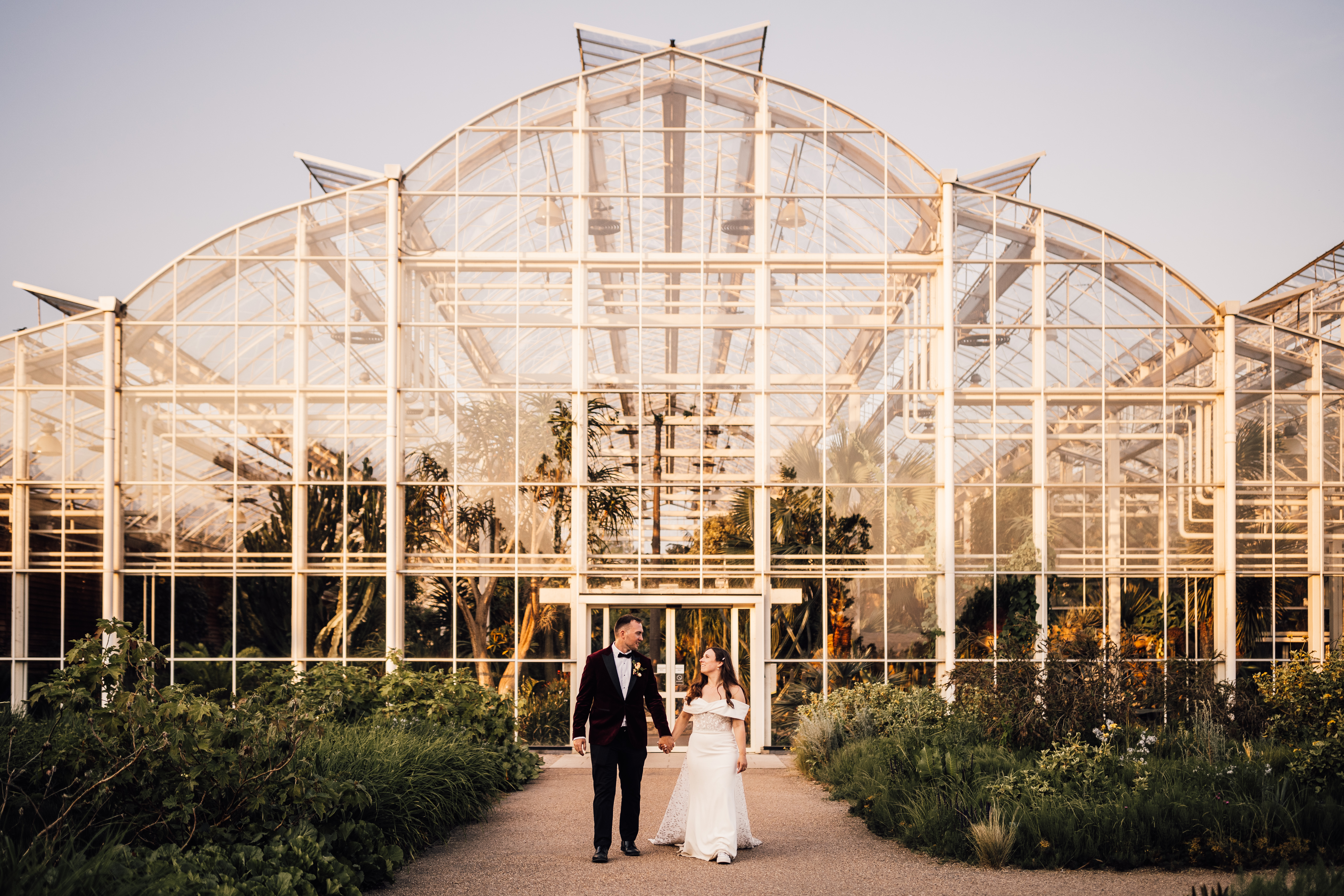 Thumbnail image for RHS Garden Wisley Wedding Showcase