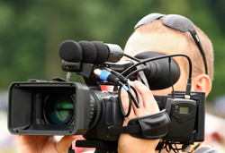 Cutting Edge: Cheap Weddings Cutting Edge: Cheap Weddings