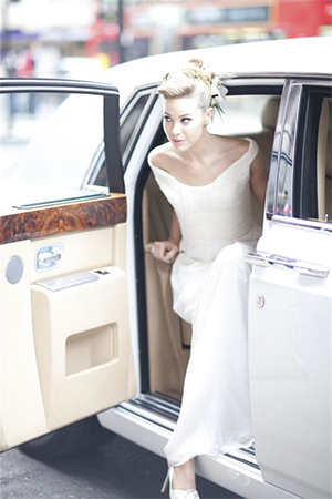 Find a Phantom will provide your wedding transport with a package worth over £1,500!