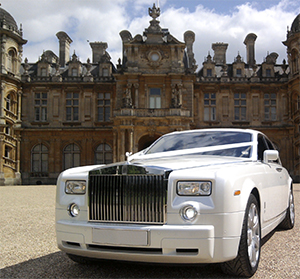 Find a Phantom will provide your wedding transport with a package worth over £1,500!