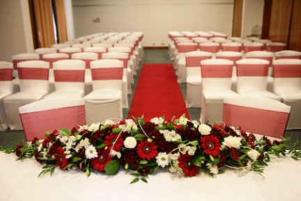 Wedding Venue in Aylesbury, Holiday Inn Aylesbury | UKbride