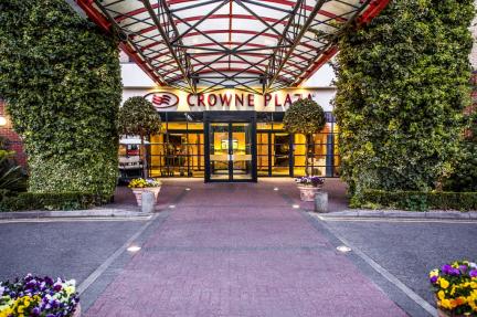 Crowne Plaza Resort Colchester - Five Lakes-Image4