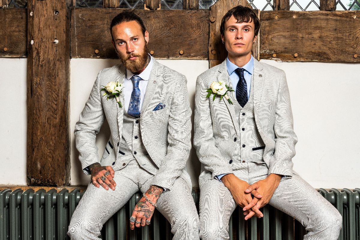 Receive 10% off suits as a UKbride member