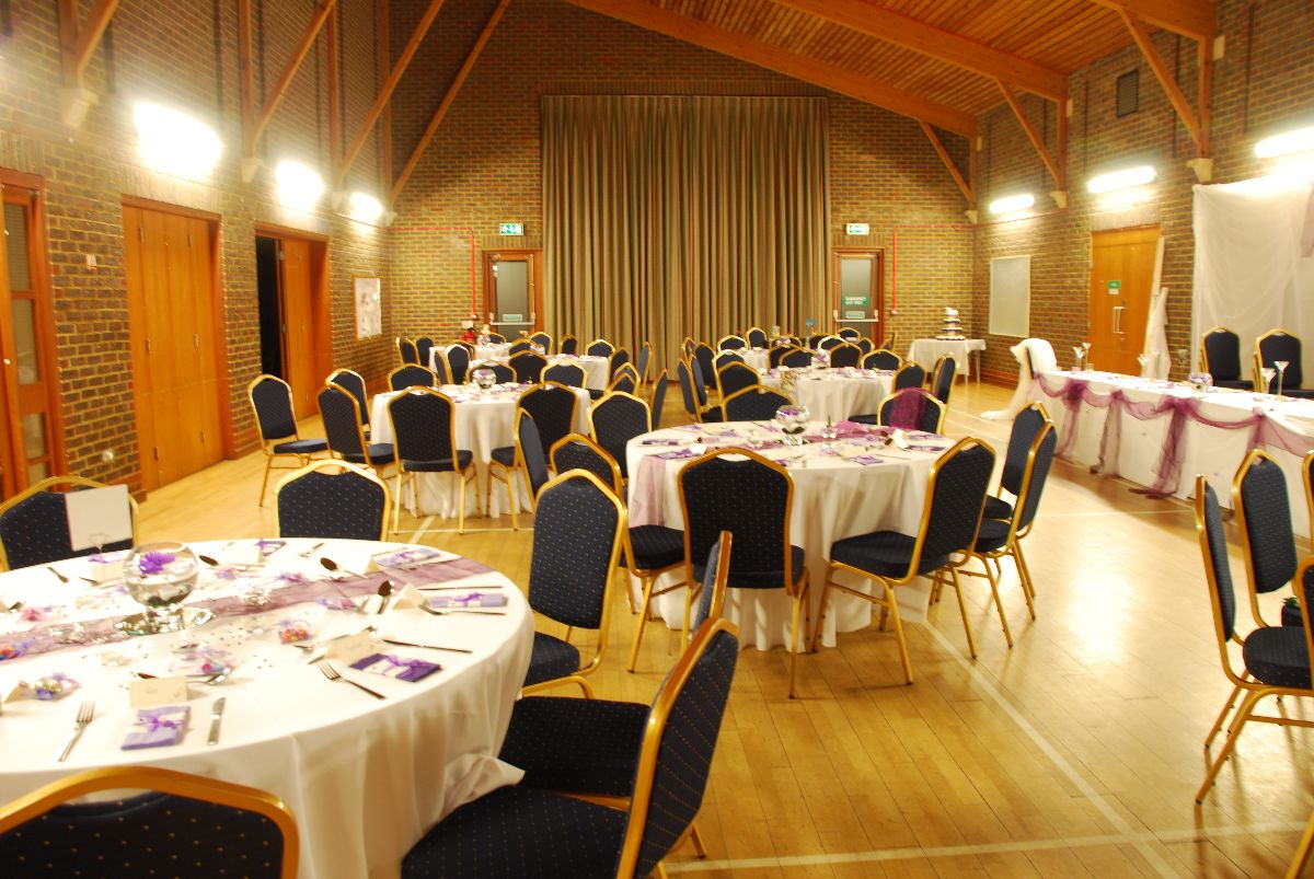 Stylish Wedding Venue in Tranquil Woolmer Green