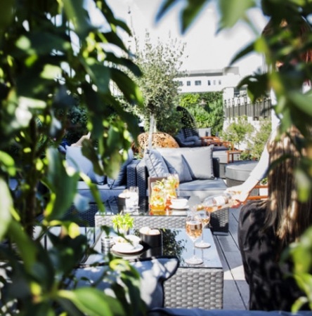 Gallery Item 21 for Eight Members Club