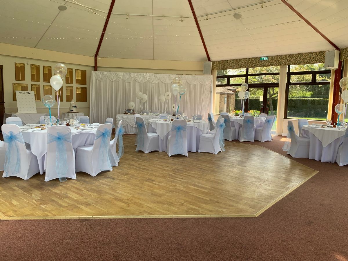 Gallery Item 53 for Grimsby Golf Club Weddings