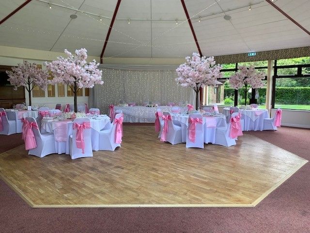 Gallery Item 111 for Grimsby Golf Club Weddings