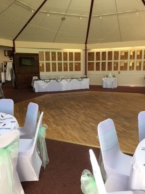 Gallery Item 138 for Grimsby Golf Club Weddings