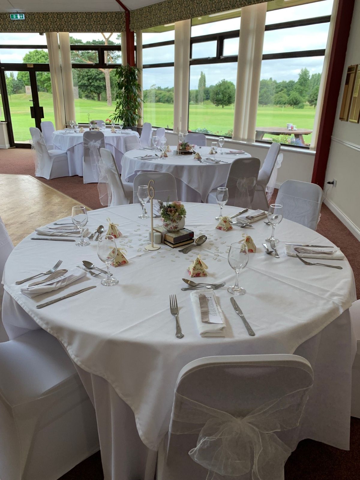 Gallery Item 92 for Grimsby Golf Club Weddings