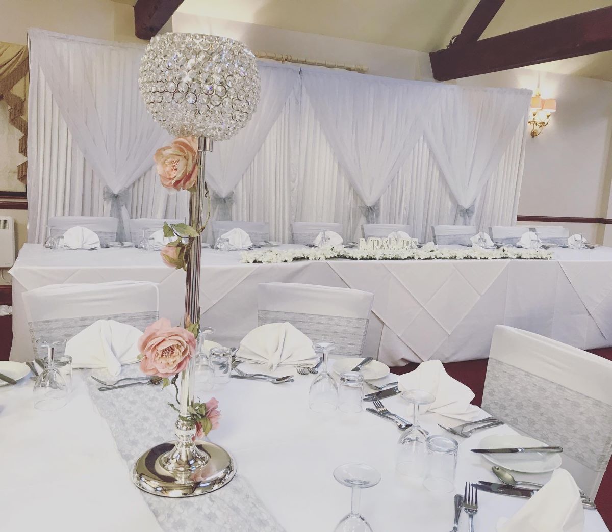 The Olde Barn Hotel-Image-2