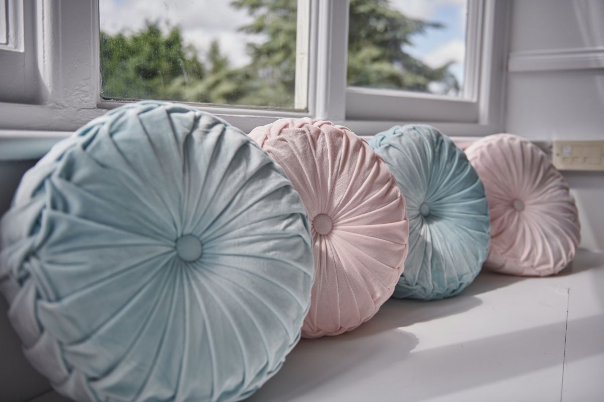 Laura Ashley, The Iliffe-Image-4