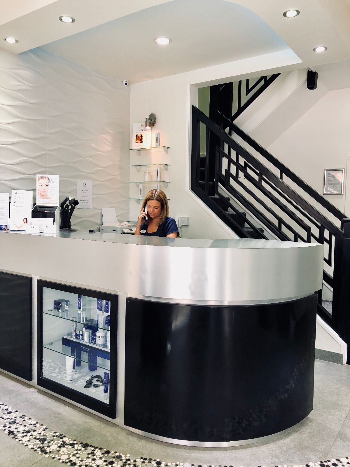 Skintique Clinic-Image-9