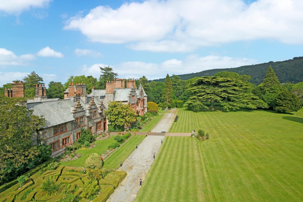 Caer Rhun Hall-Image-1