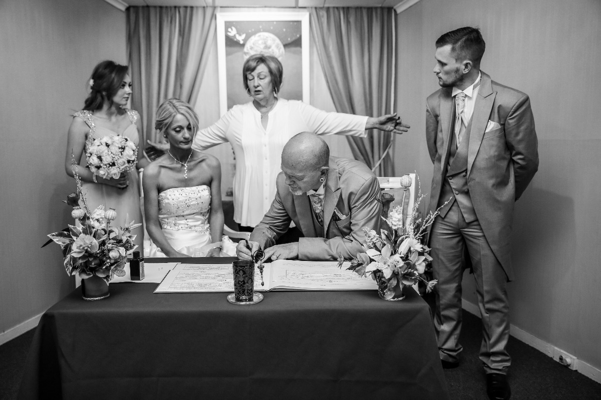 Paul Gapper Wedding Photography-Image-2