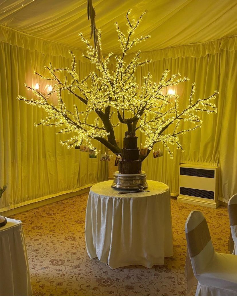 Gallery Item 37 for Albright Hussey Manor