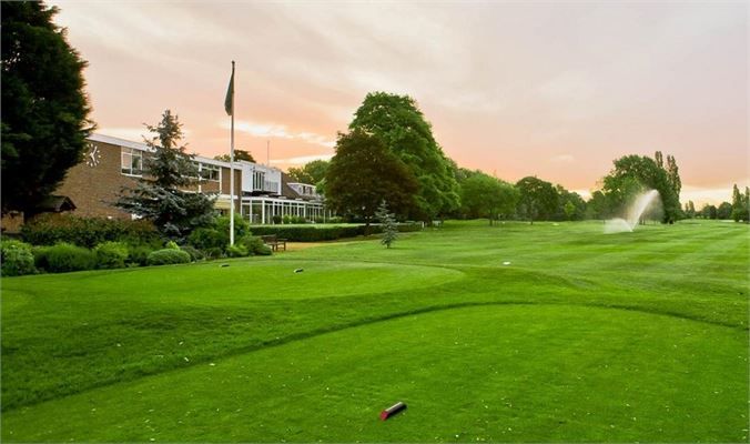 Ealing Golf Club-Image-2