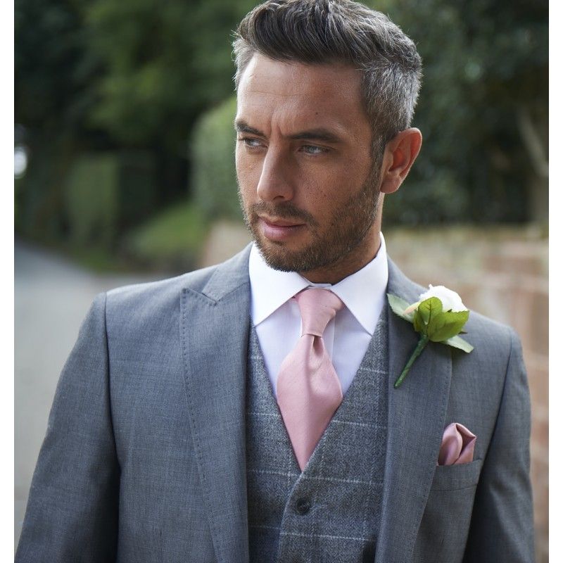 David Jason Menswear and Formal Hire | Mens Suit Wear / Hire in Scunthorpe