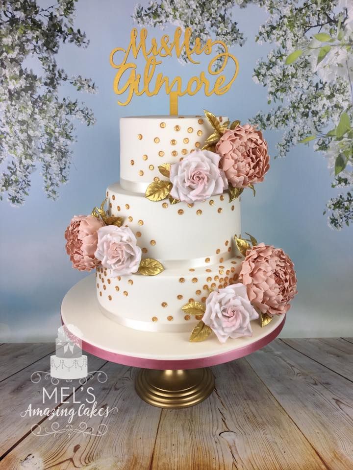 Mel's Amazing Cakes-Image-65