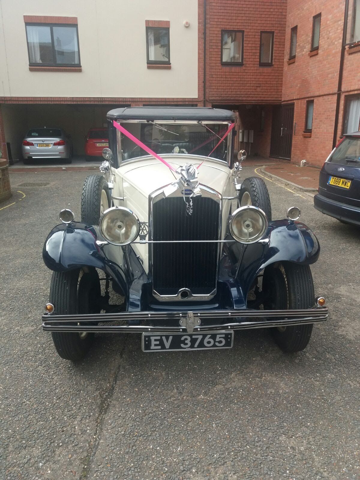 Wedding Car Hire Norwich Norfolk-Image-4