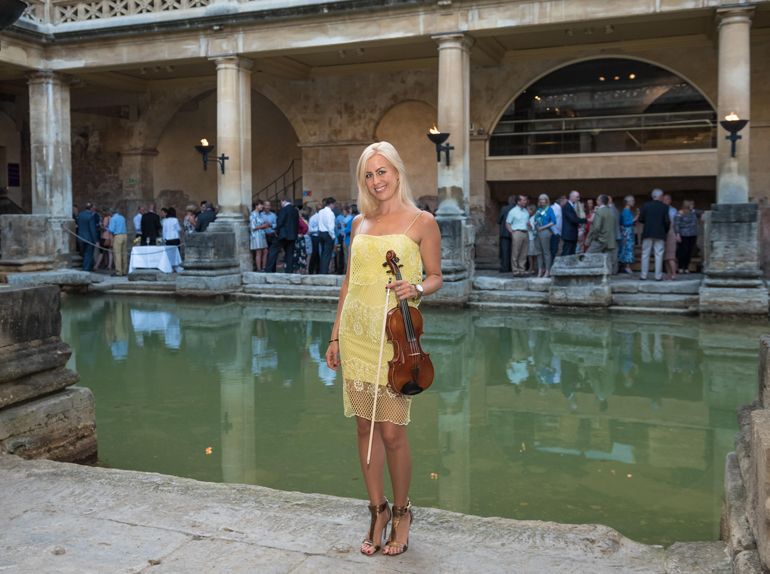 Hayley Pomfrett Wedding Violinist-Image-4