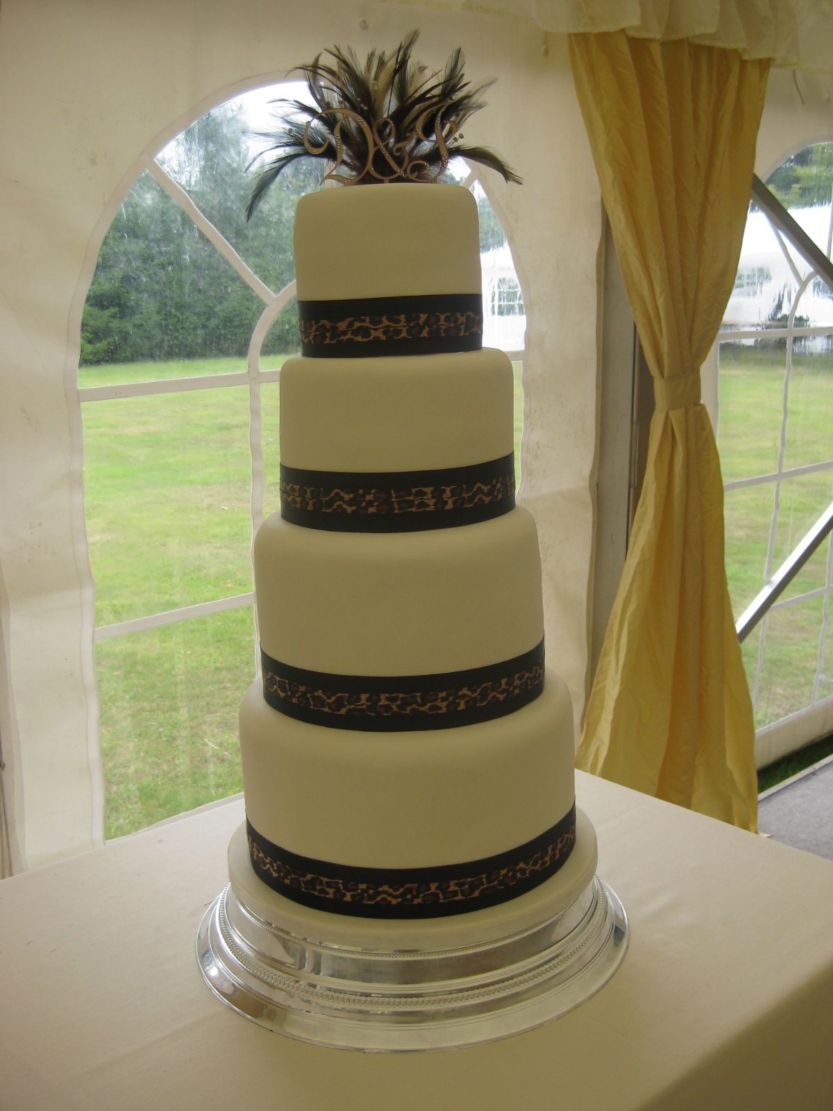 Karen's Celebration Cakes-Image-14