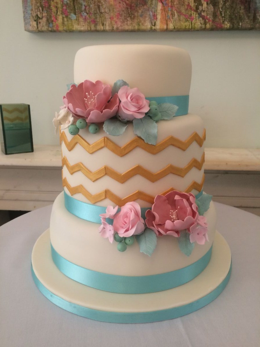 Karen's Celebration Cakes-Image-30