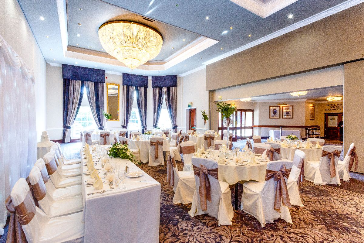 Hardwick Hall Hotel-Image-3