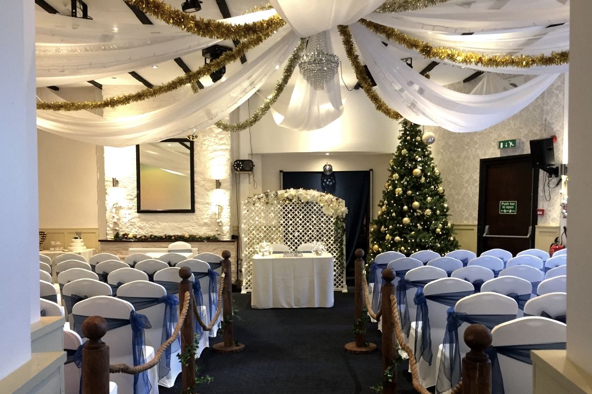 The Walnut Tree Inn-Image-2