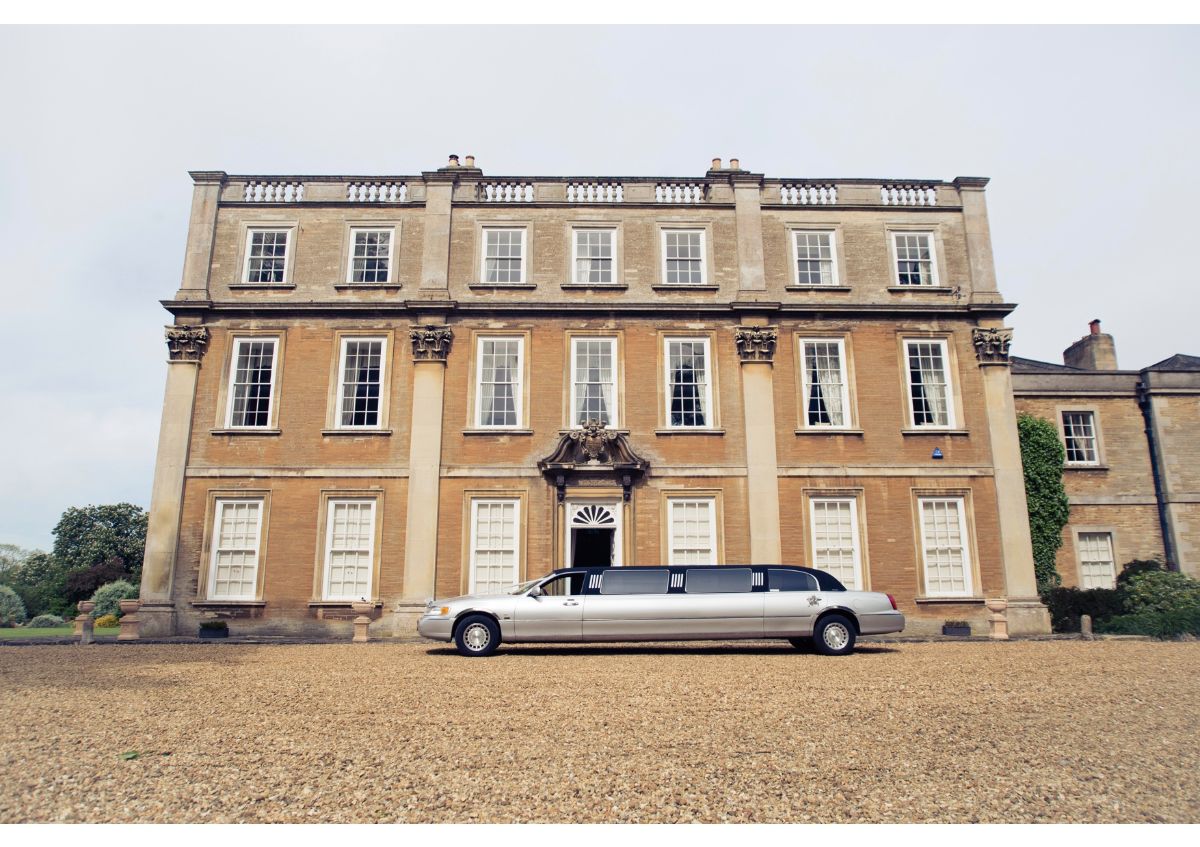 Vista Limousines & Events-Image-4