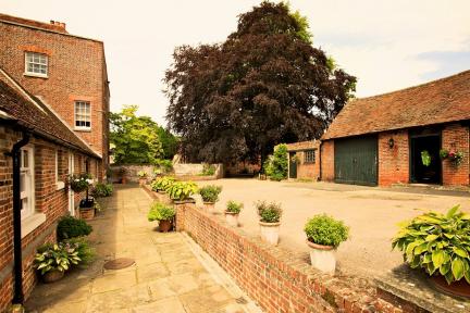 Swarling Events Ltd-Image-2