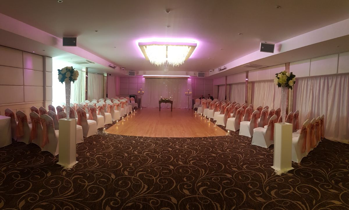 The Cliff Hotel-Image-2