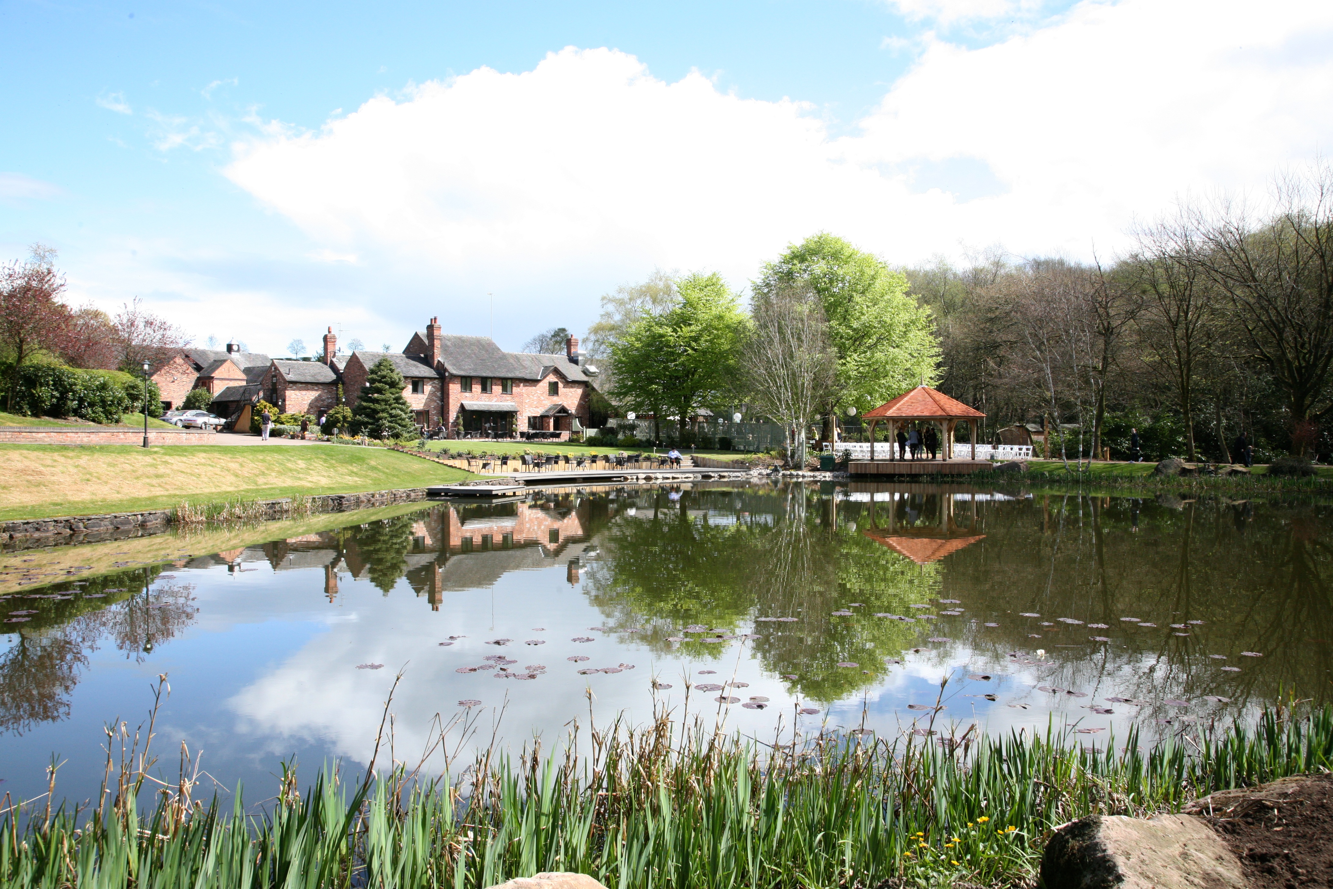 Moddershall Oaks-Image-1
