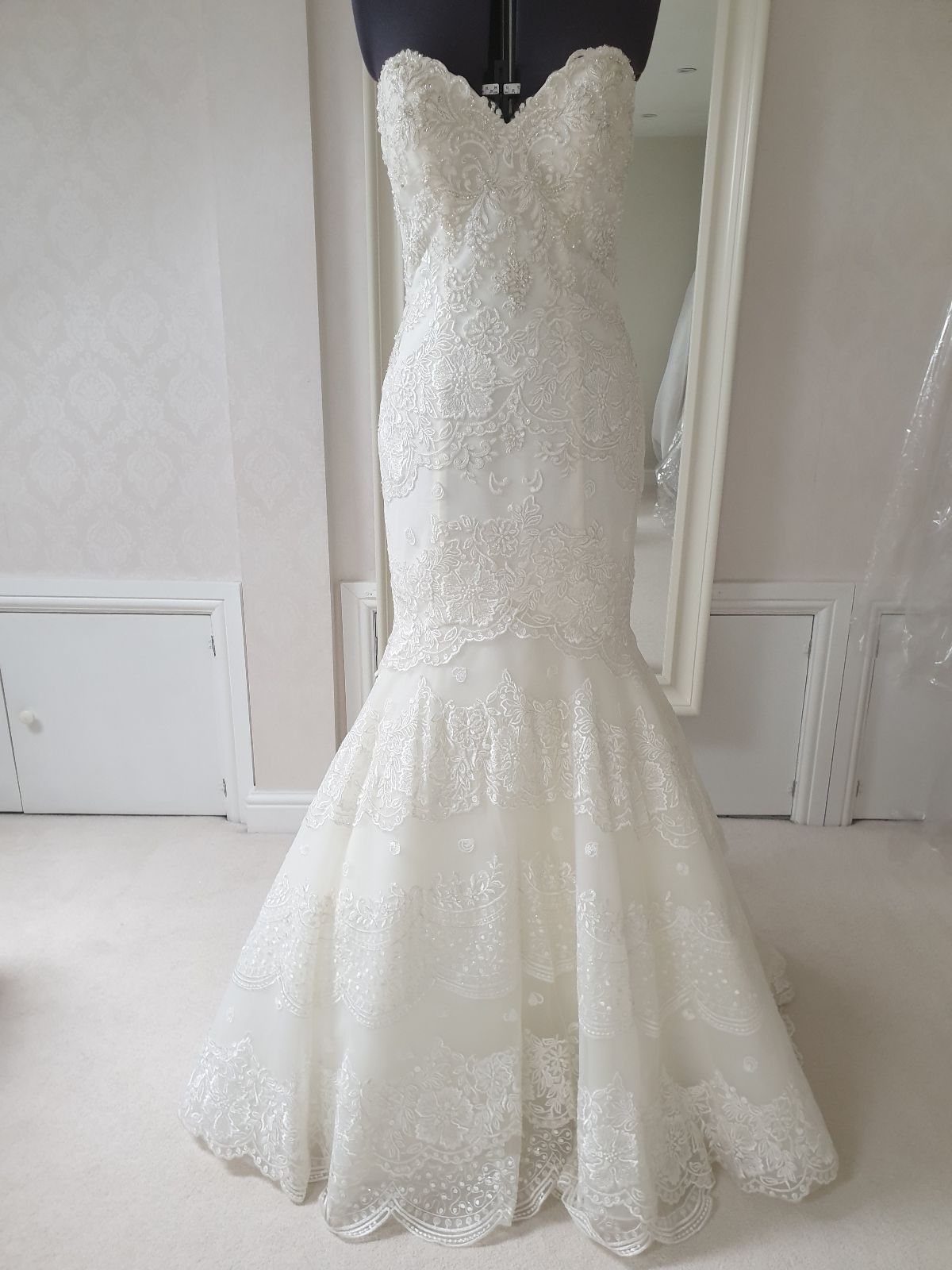 Dream second hand cheap wedding dress agency