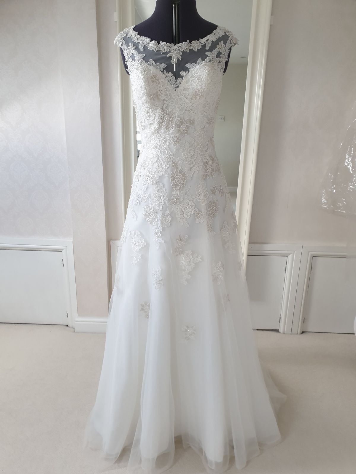 Dream Second Hand Wedding Dress Agency-Image-56