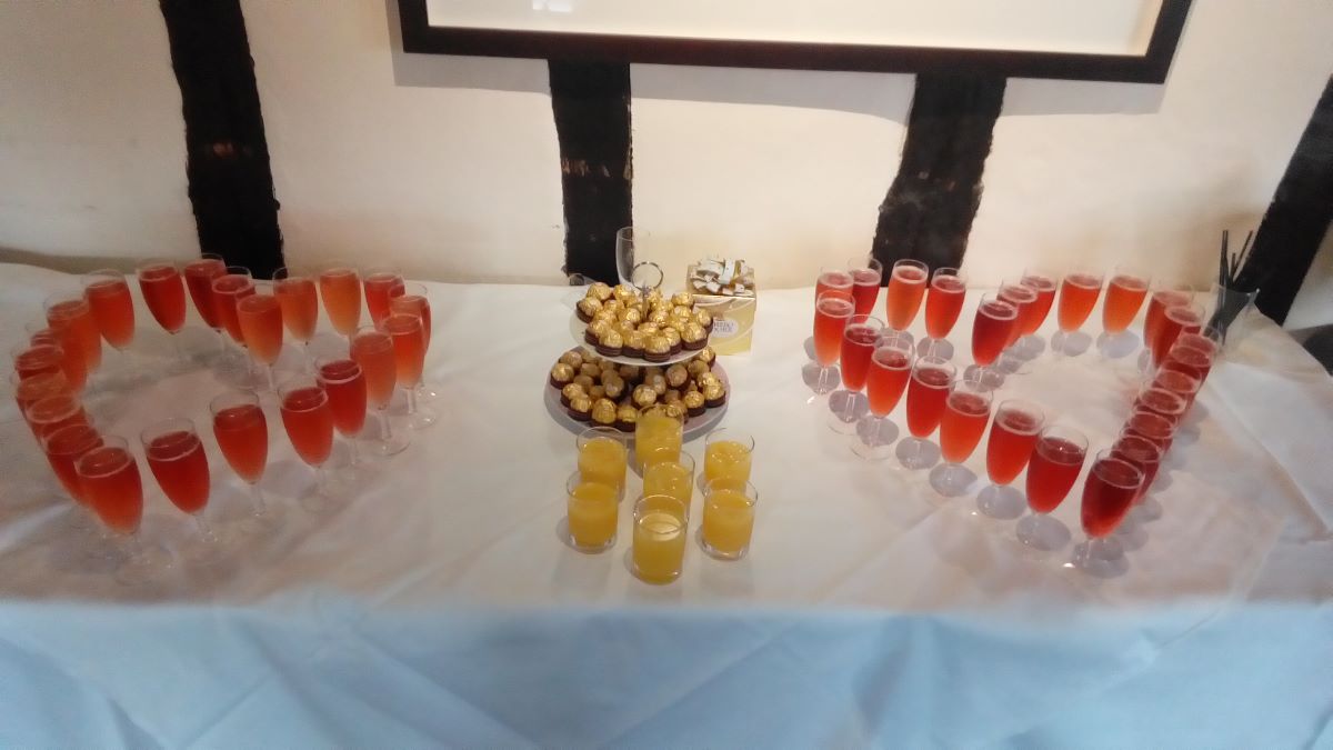 Best Western Rose & Crown Hotel-Image-1
