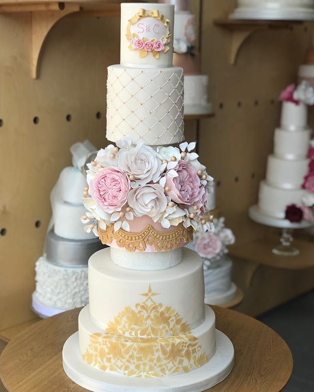 Liverpool Cake Shop Wedding Cakes & Favours in Liverpool