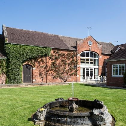 Kings Court Hotel-Image-4