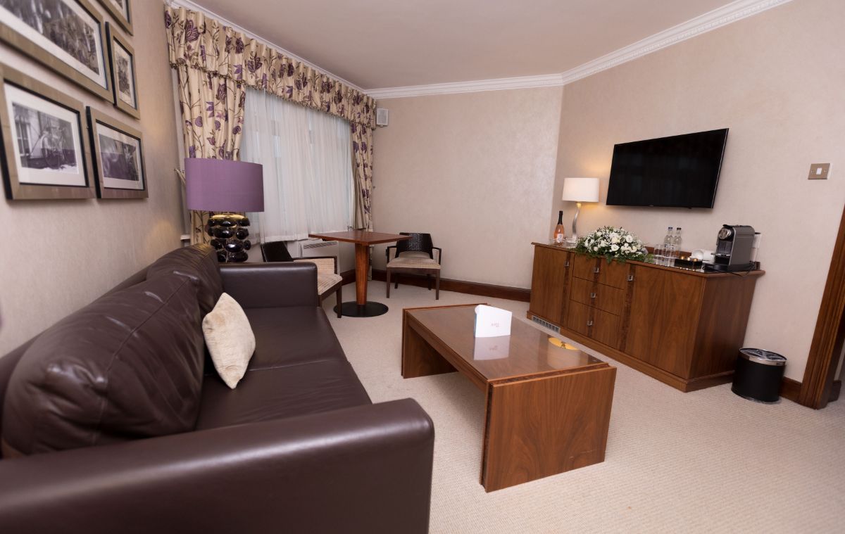 Leonardo Hotel Cheltenham-Image-7