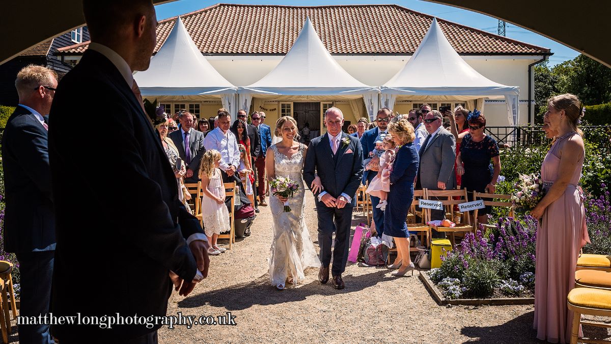 Wedding Venue in Coggeshall, The Coach House Marks Hall Estate UKbride