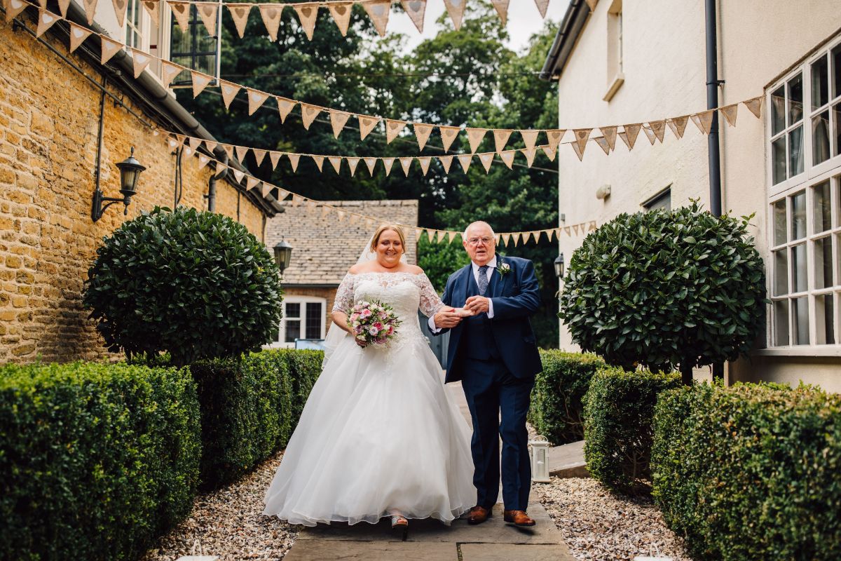 Gallery Item 12 for Hare & Hounds Hotel