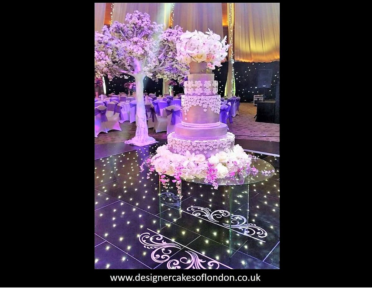 Designer Cakes of London-Image-29