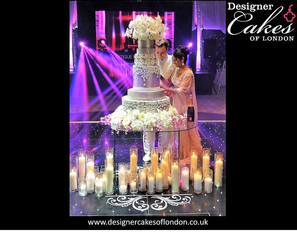 Designer Cakes of London-Image-33